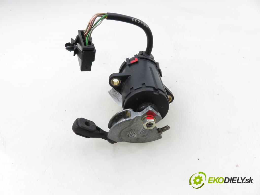 AUDI 80 (8C, B4) SEDAN 1992 66,00 1.9 TDI - 1Z 1896,00 Potenciometer plynu 0205001001 (Potenciometer plynového pedálu)