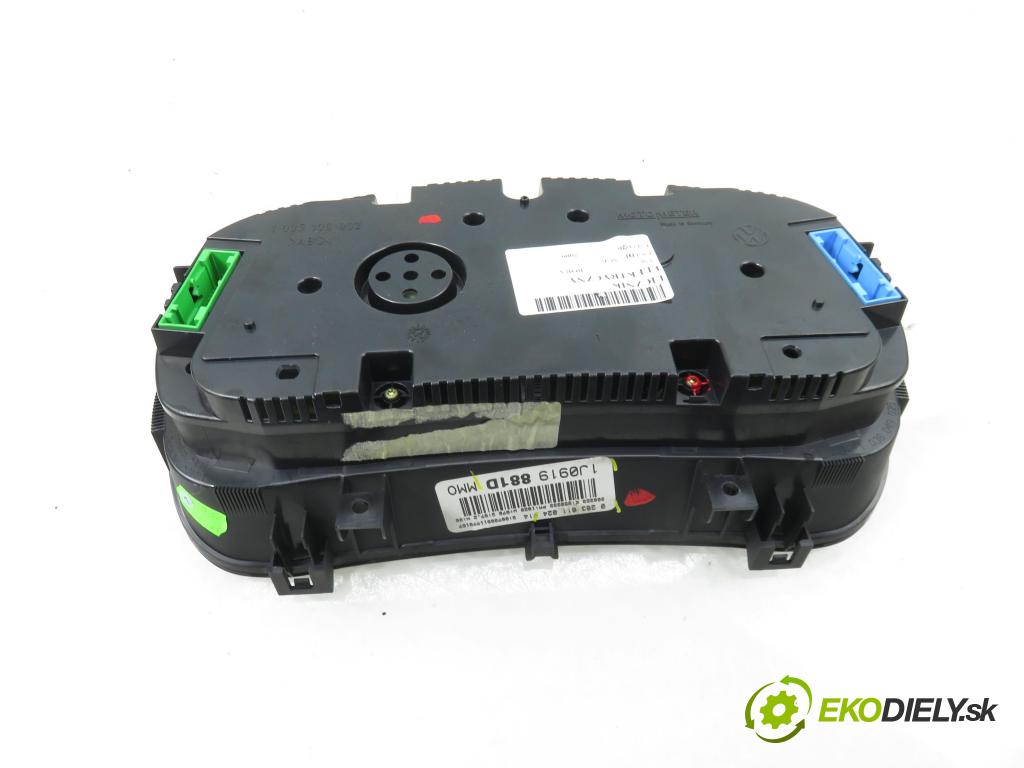 VW BORA (1J2) SEDAN 2000 66,00 1.9 TDI - AGR 1896,00 Prístrojovka elektrický 1J0919881D ; 0263611024