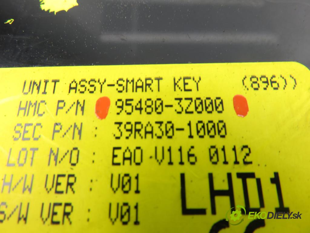 HYUNDAI i40 CW (VF) KOMBI 2012 100,00 1.7 CRDi 136 - D4FD 1685,00 MODUL KEYLESS 954803Z000