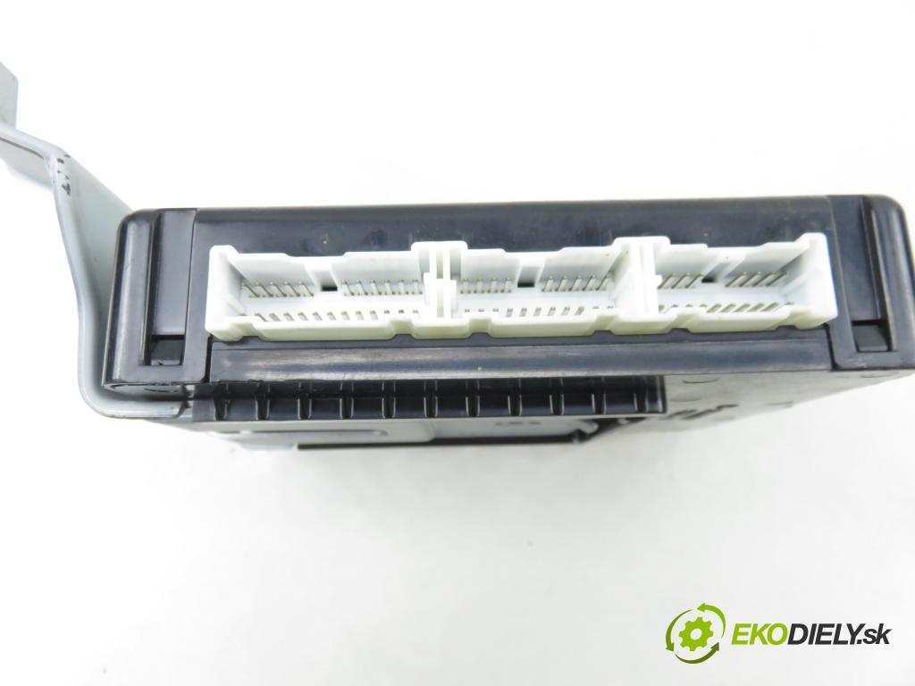 HYUNDAI i40 CW (VF) KOMBI 2012 100,00 1.7 CRDi 136 - D4FD 1685,00 MODUL KEYLESS 954803Z000