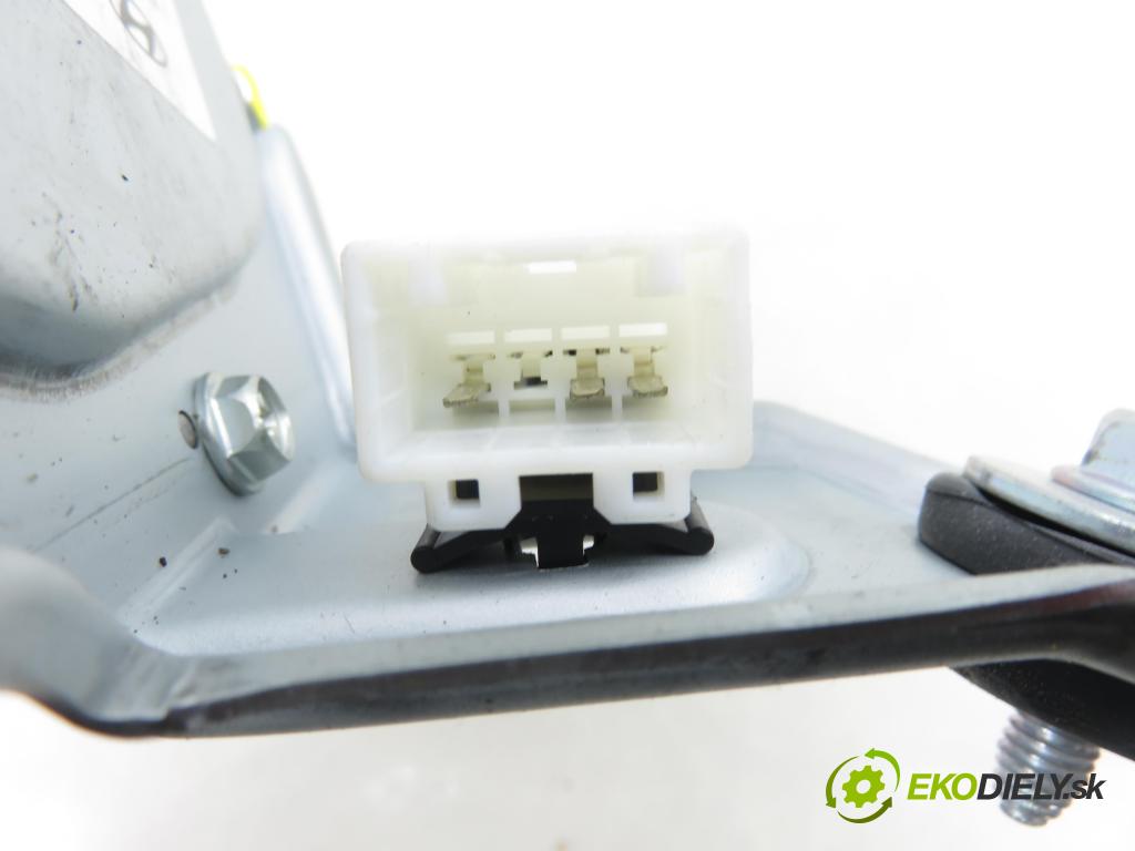 HYUNDAI i40 CW (VF) KOMBI 2012 100,00 1.7 CRDi 136 - D4FD 1685,00 Motorček stierače zadné 987003Z000