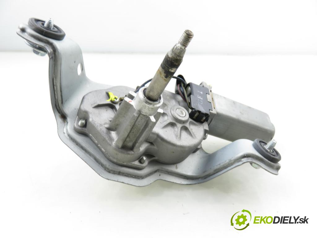 HYUNDAI i40 CW (VF) KOMBI 2012 100,00 1.7 CRDi 136 - D4FD 1685,00 Motorček stierače zadné 987003Z000