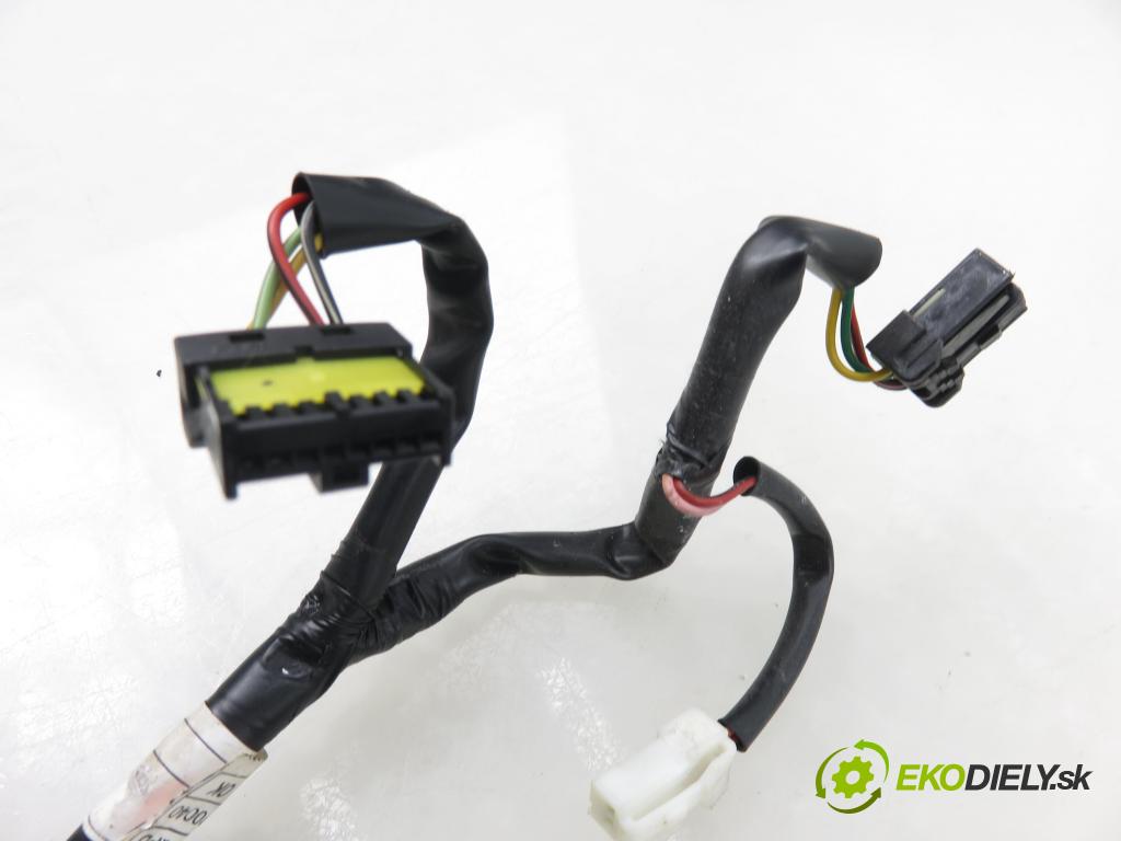 HYUNDAI i40 CW (VF) KOMBI 2012 100,00 1.7 CRDi 136 - D4FD 1685,00 BALÍČEK: elektrická 569913Z320