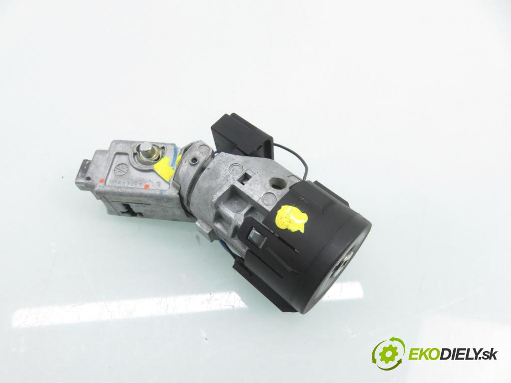 PEUGEOT 508 SW I (8E_) KOMBI 2011 115,00 1.6 THP - 5FV (EP6CDT) 1598,00 spinačka N0502455 ; 9663123380 (Spínacia skrinka)