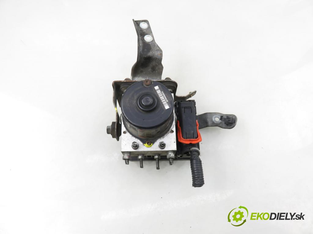 MITSUBISHI OUTLANDER II (CW_W) SUV 2008 125,00 2.4 MIVEC 4WD (CW5W) - 4B12 2360,00 Pumpa ABS 06210951003 ; 4670A340 (Pumpa ABS)