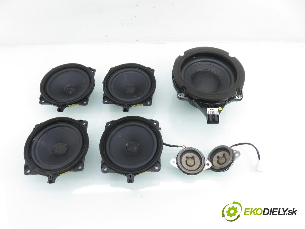 HYUNDAI i40 CW (VF) KOMBI 2012 100,00 1.7 CRDi 136 - D4FD 1685,00 reproduktor Dvere 963803Z050 ; 963303Z050