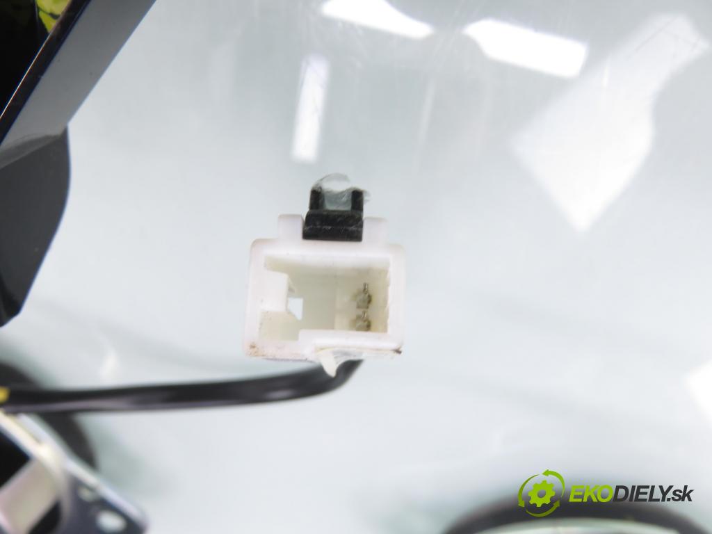 HYUNDAI i40 CW (VF) KOMBI 2012 100,00 1.7 CRDi 136 - D4FD 1685,00 reproduktor Dvere 963803Z050 ; 963303Z050