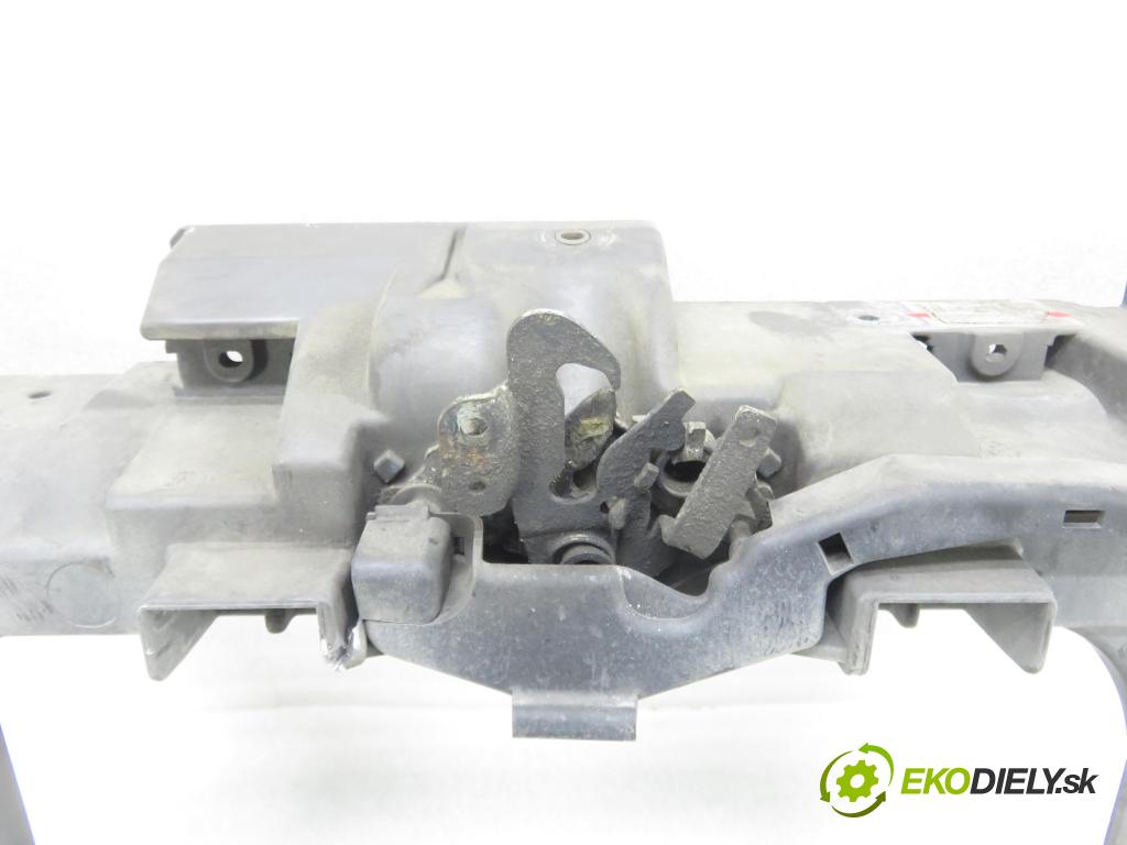 PEUGEOT 508 SW I (8E_) KOMBI 2011 115,00 1.6 THP - 5FV (EP6CDT) 1598,00 Držiak predný 9667037180