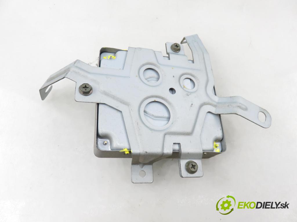 SUZUKI IGNIS (FH) HB 2002 61,00 1.3 (HV51, HX51, RG413) - M13A 1328,00 Riadiaca jednotka Motor 1122003202 ; 3392080GF1