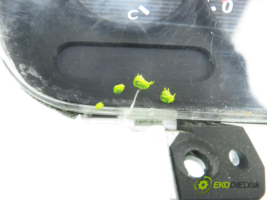 HYUNDAI SANTA FÉ I (SM) SUV 2004 127,00 2.7 V6 4x4 - G6BA 2656,00 prístrojovka elektrický 9400326131