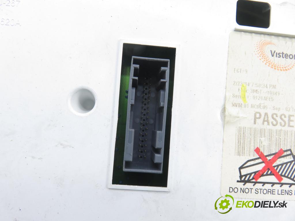 FORD FOCUS C-MAX (DM2) MINIVAN 2004 74,00 1.6 - HWDA 1596,00 prístrojovka elektrický 3M5T10849AJ