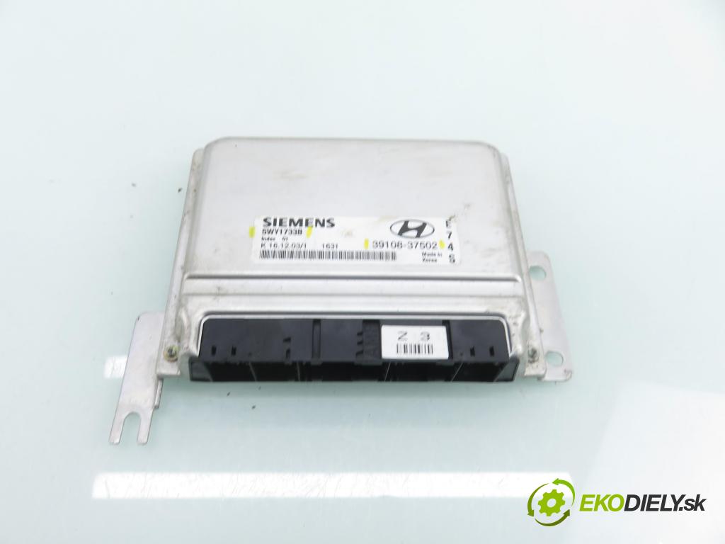 HYUNDAI SANTA FÉ I (SM) SUV 2004 127,00 2.7 V6 4x4 - G6BA 2656,00 Riadiaca jednotka Motor 3910837502 ; 5WY1733B