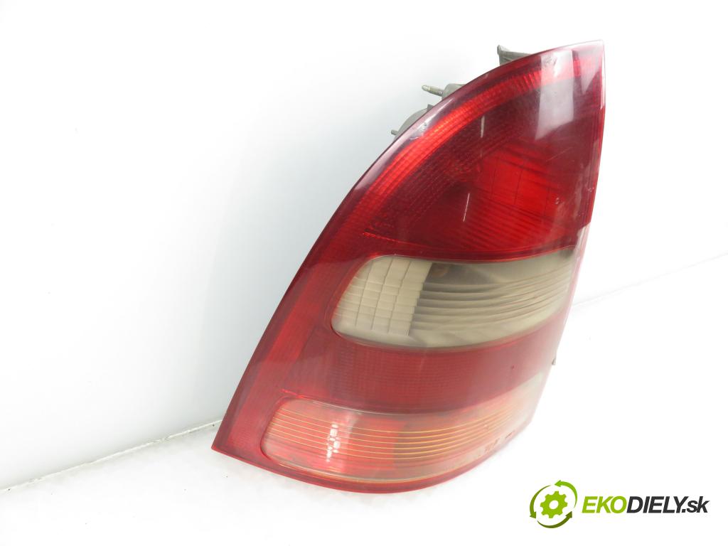 TOYOTA COROLLA kombi (_E12_) KOMBI 2004 66,00 2.0 D-4D (CDE120_) - 1CD-FTV 1995,00 Svetlo ľavé zadné