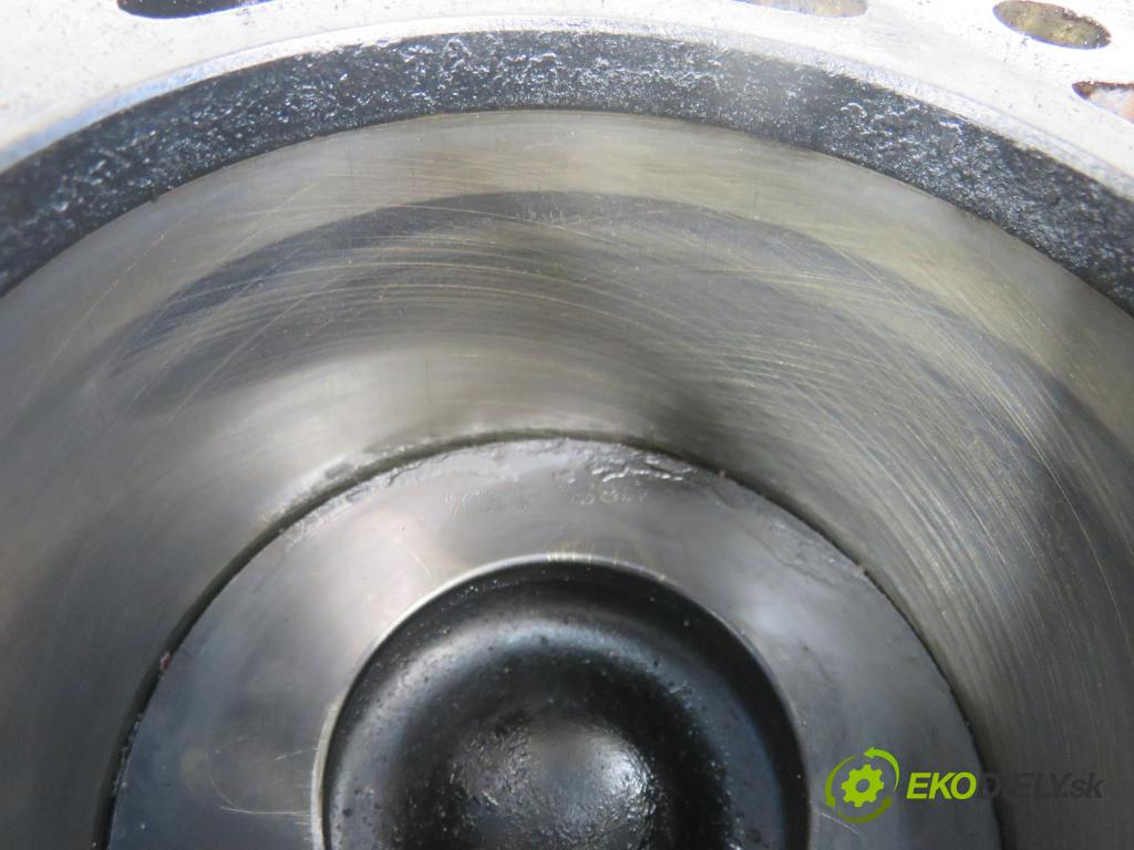 CITROEN JUMPER Skrzynia FURGON 2011 74,00 2.2 HDi 100 - 4HV (P22DTE) 2198,00 blok Motor  (Blok motora)