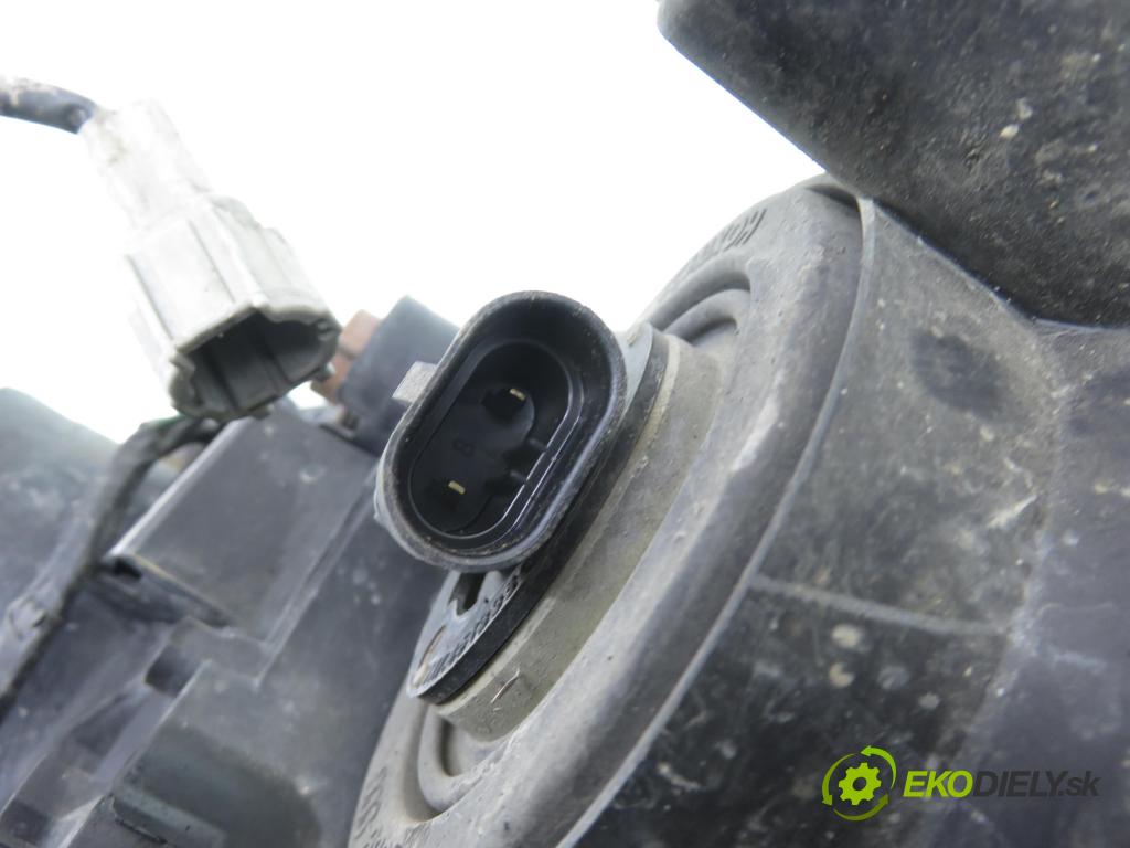 SUBARU IMPREZA kombi (GG) KOMBI 2005 123,00 2.5 167 2457,00 Svetlo LP