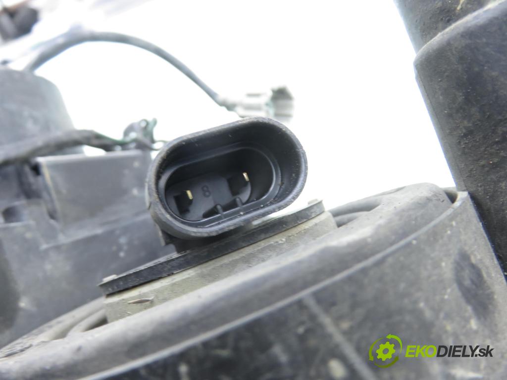 SUBARU IMPREZA kombi (GG) KOMBI 2005 123,00 2.5 167 2457,00 Svetlo LP