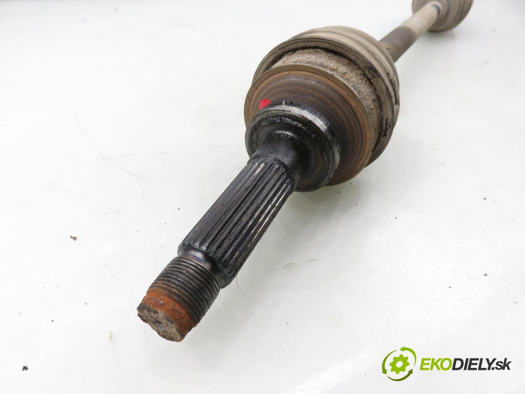 SUBARU IMPREZA kombi (GG) KOMBI 2005 123,00 2.5 167 2457,00 Poloos LT