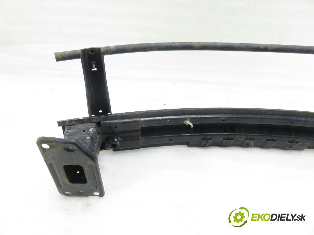 HYUNDAI i40 CW (VF) KOMBI 2012 100,00 1.7 CRDi 136 - D4FD 1685,00 výztuha PŘEDNÍ 