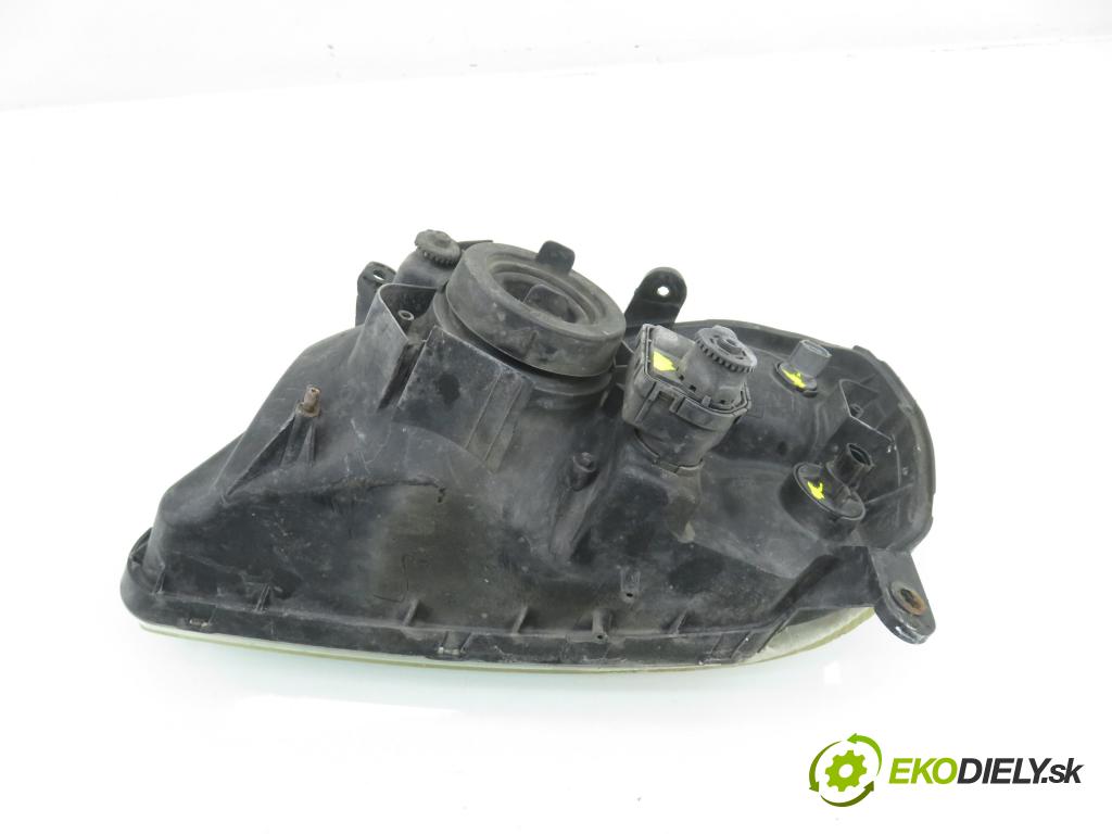 SUZUKI IGNIS (FH) HB 2002 61,00 1.3 (HV51, HX51, RG413) - M13A 1328,00 Svetlo PP P0361R