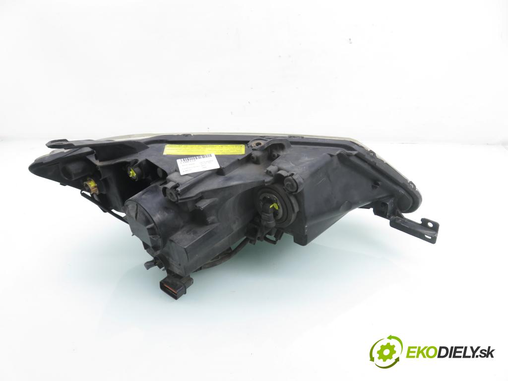 MITSUBISHI OUTLANDER II (CW_W) SUV 2008 125,00 2.4 MIVEC 4WD (CW5W) - 4B12 2360,00 Svetlo LP P5589L