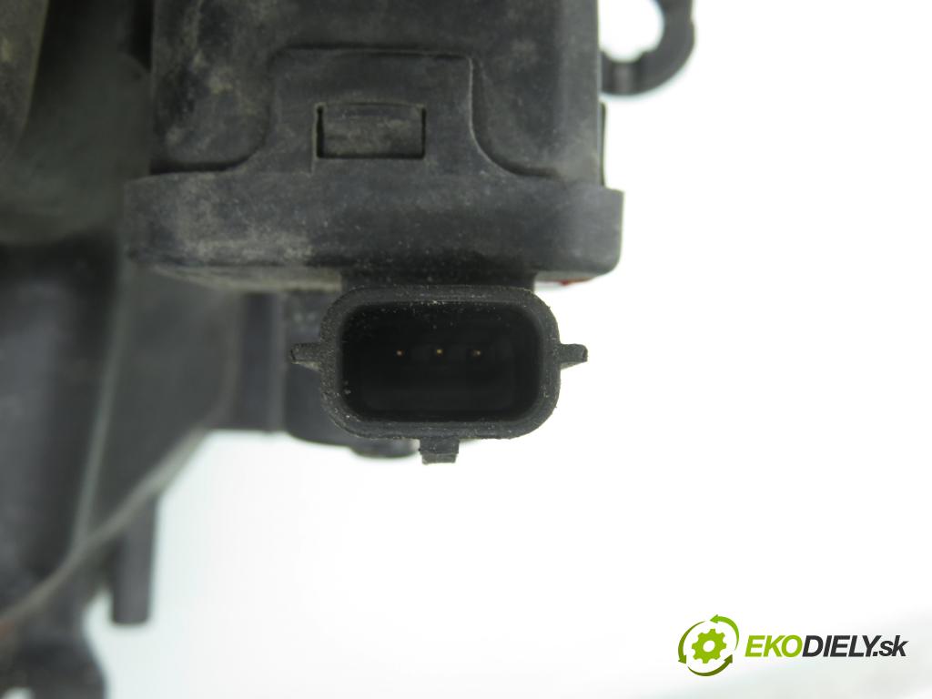 RENAULT GRAND SCENIC II (JM0/1_) VAN 2005 83,00 1.6 - K4M 782 1598,00 světlo PP