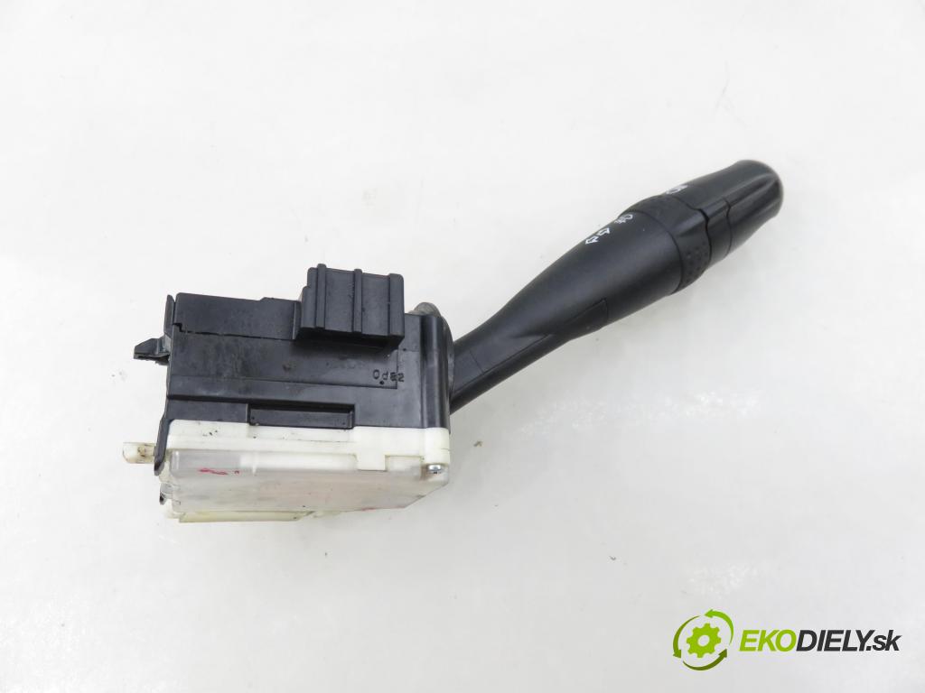 SUZUKI SX4 (EY, GY) CROSSOVER 2008 79,00 1.6 VVT 4x4 (RW 416) 107 - M16A 1586,00 / páčka ľavá strana 173744