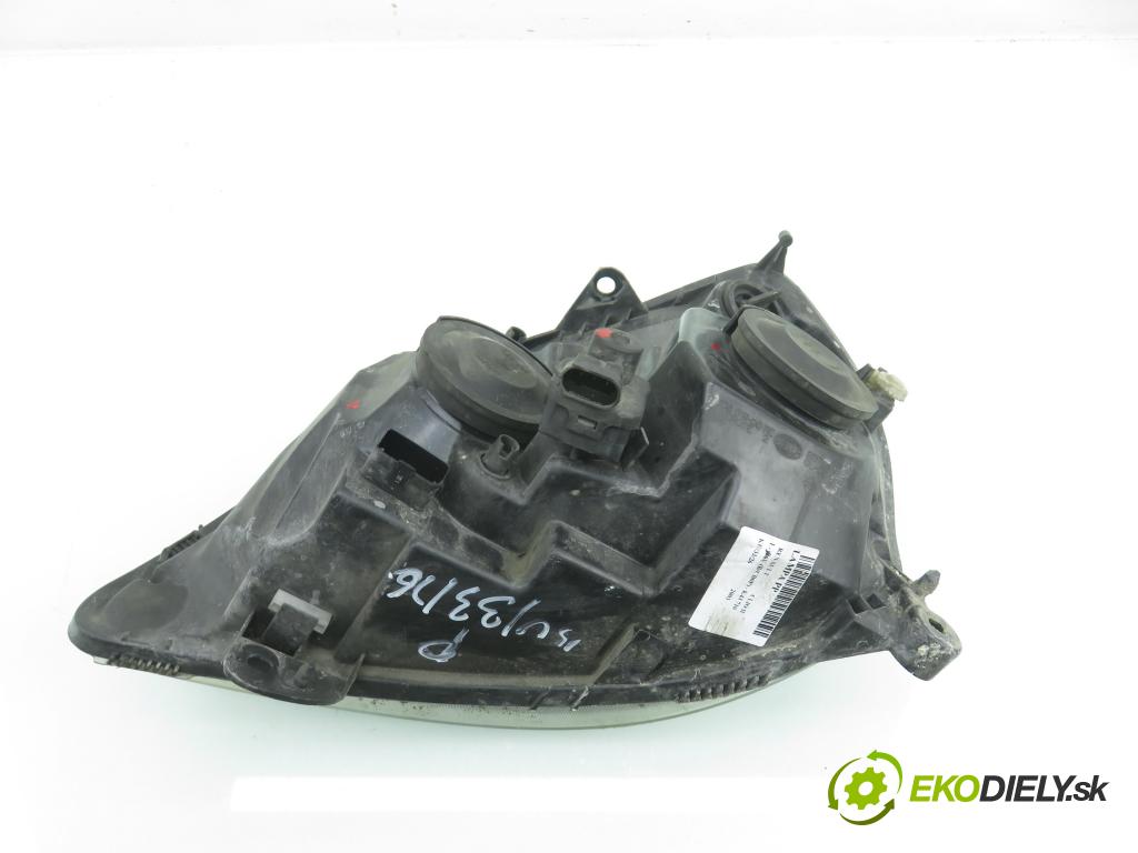 RENAULT CLIO II (BB_, CB_) HB 2003 72,00 1.4 16V (B/CB0P) - K4J 710 1390,00 Svetlo PP