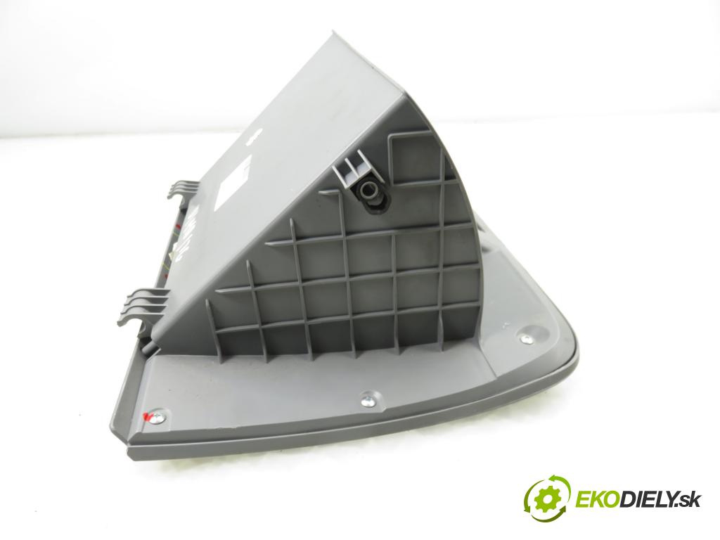 SUZUKI SX4 (EY, GY) CROSSOVER 2008 79,00 1.6 VVT 4x4 (RW 416) 107 - M16A 1586,00 přihrádka kastlík 7341179J1