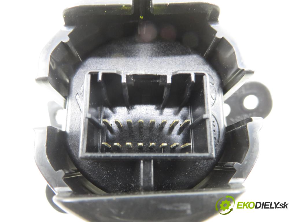 HYUNDAI i40 CW (VF) KOMBI 2012 100,00 1.7 CRDi 136 - D4FD 1685,00 vypínač Start brzdových svetiel Motor 954303Z000