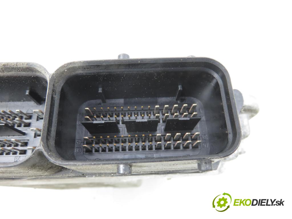 AUDI A3 (8P1) HB 2003 77,00 1.9 TDI PD 105 - BKC 1896,00 Riadiaca jednotka Motor 03G906016J ; 0281011383