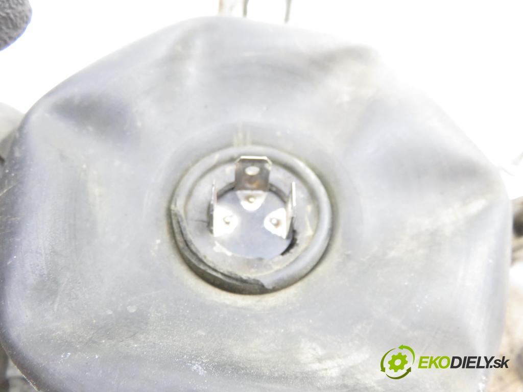 FIAT SEICENTO / 600 (187_) HB 1999 29,00 0.9 39 - 1170 A1.046 899,00 Svetlo PP