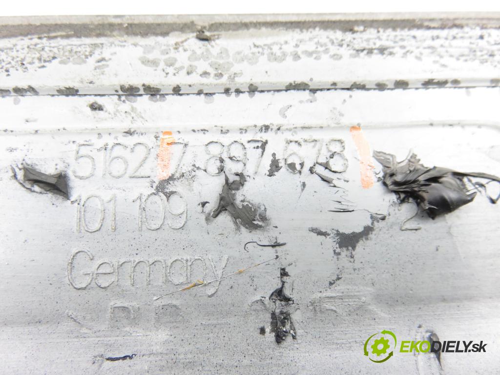 BMW 5 (E60) SEDAN 2005 0,00 530 d - M57 D30 (306D2) 2993,00 SPOJLER: dverí 7897678