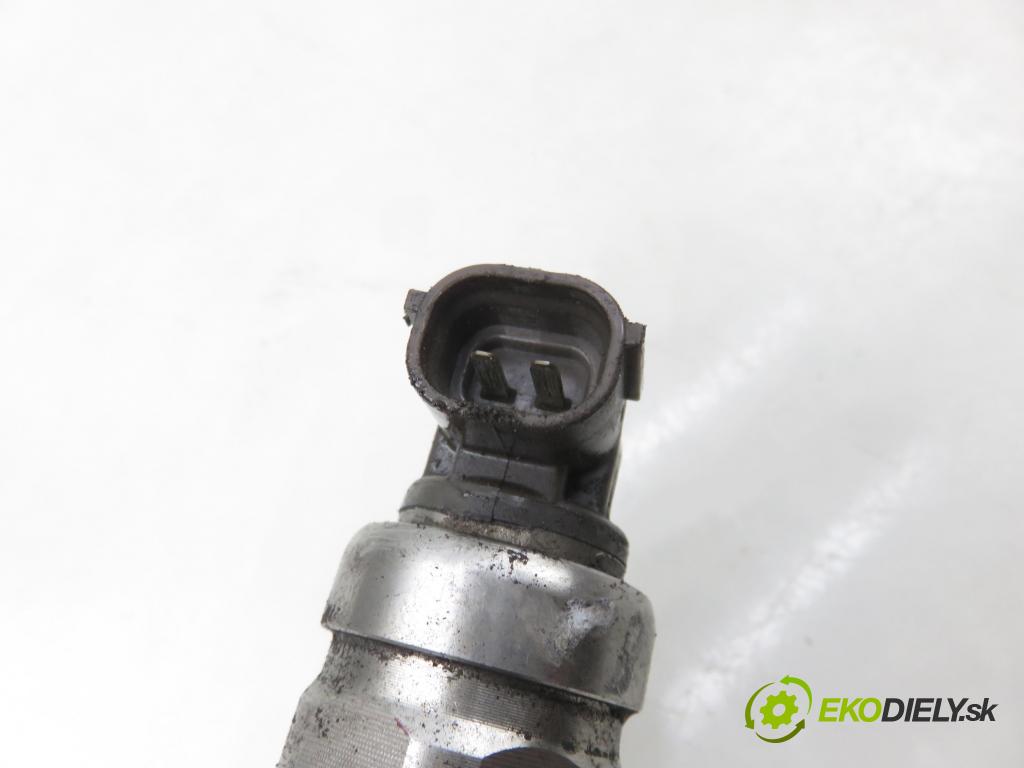 CITROEN JUMPER Skrzynia FURGON 2011 74,00 2.2 HDi 100 - 4HV (P22DTE) 2198,00 vstrekovač 6C1Q9K546AC (Vstrekovač paliva)