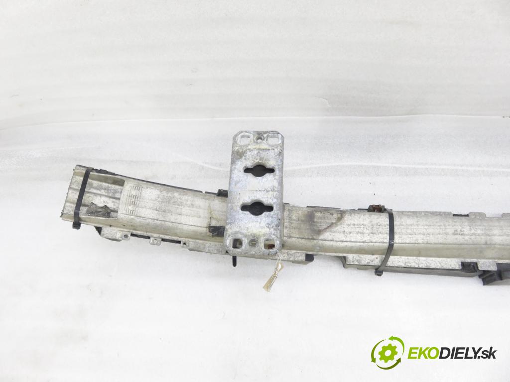 BMW 5 (E60) SEDAN 2005 0,00 530 d - M57 D30 (306D2) 2993,00 Výstuha čelné 7148586