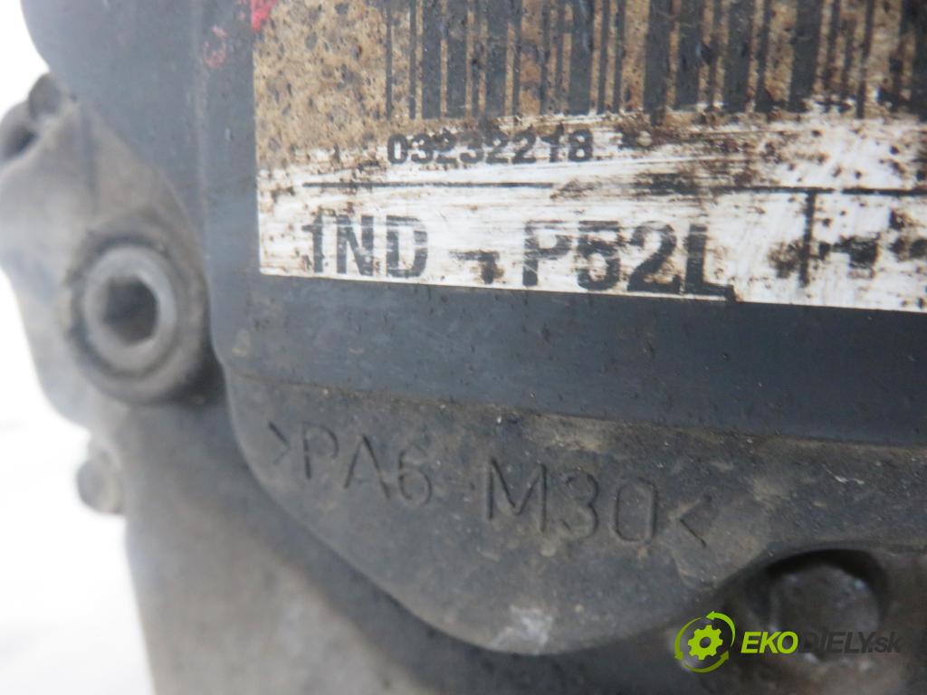TOYOTA YARIS (_P1_) HB 2004 55,00 1.4 D-4D (NLP10_) - 1ND-TV 1364,00 Motor DIESEL 1NDTV