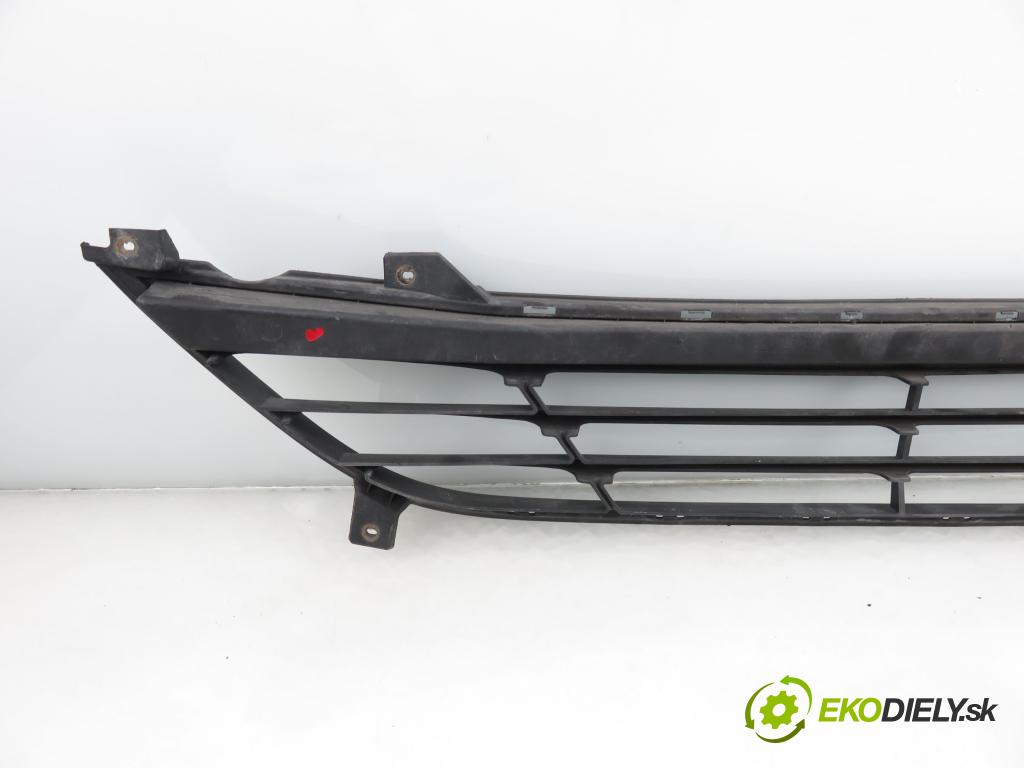 HYUNDAI i40 CW (VF) KOMBI 2012 100,00 1.7 CRDi 136 - D4FD 1685,00 Mriežky nárazníka MEDIAN: