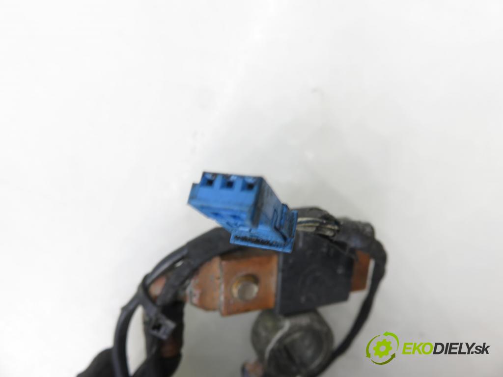 BMW 5 (E60) SEDAN 2005 0,00 530 d - M57 D30 (306D2) 2993,00 svorka 6944687