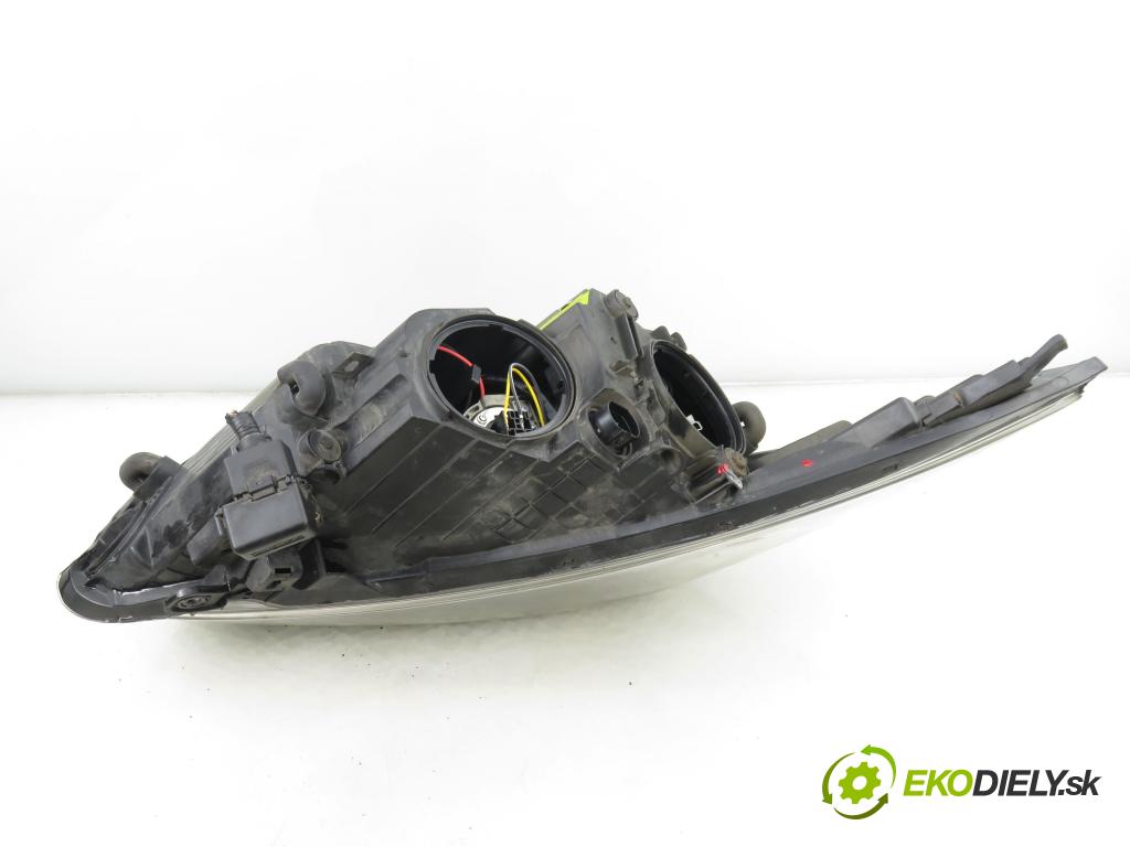 HYUNDAI i40 CW (VF) KOMBI 2012 100,00 1.7 CRDi 136 - D4FD 1685,00 Svetlo LP