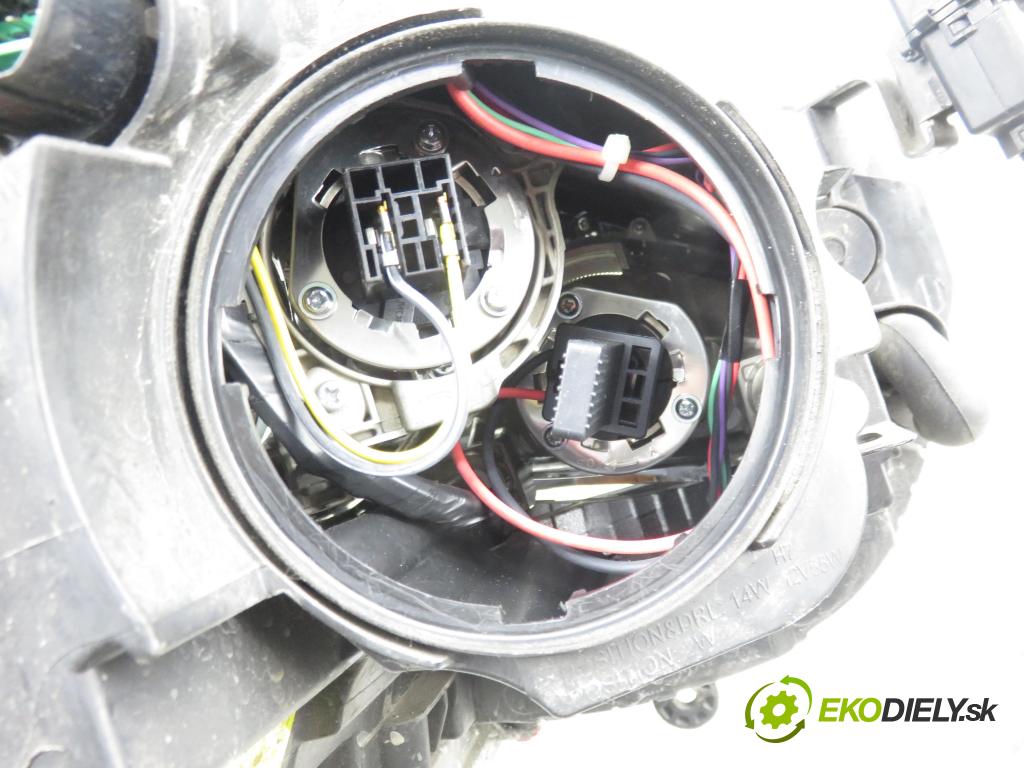 HYUNDAI i40 CW (VF) KOMBI 2012 100,00 1.7 CRDi 136 - D4FD 1685,00 Svetlo LP