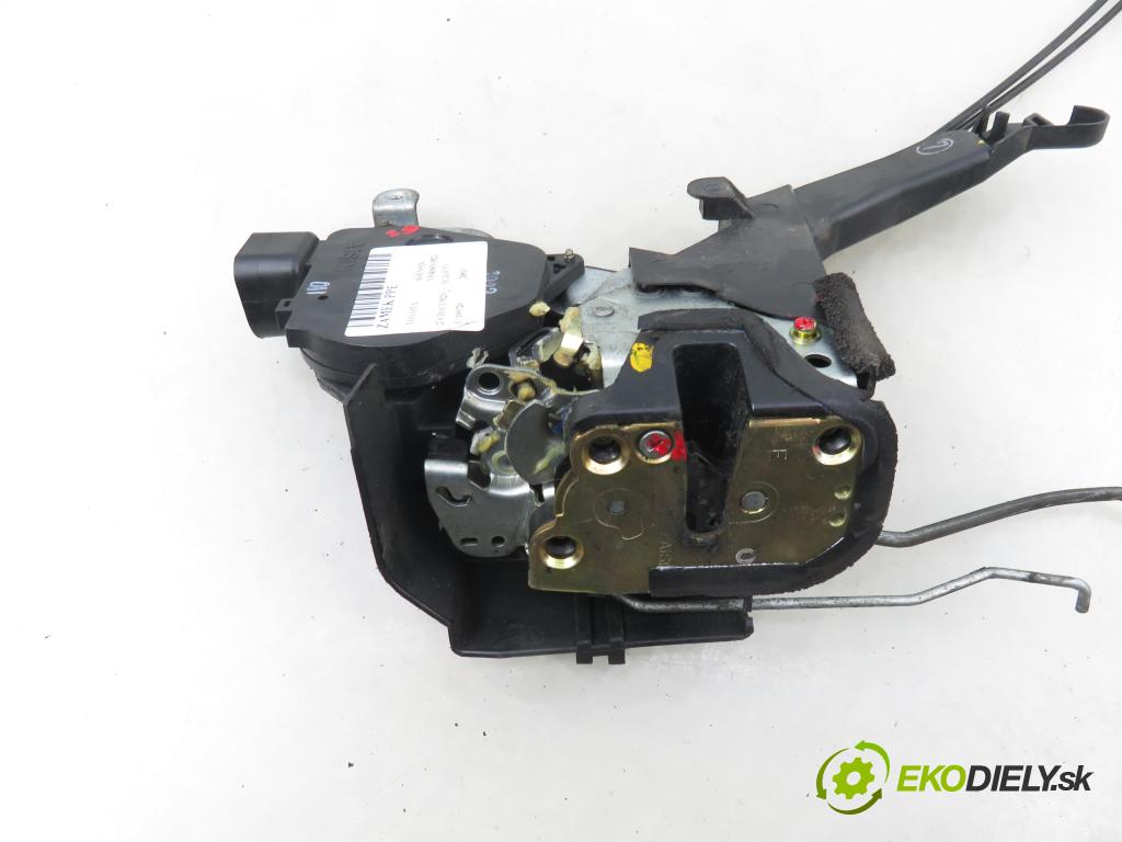 TOYOTA AVENSIS VERSO (_M2_) MINIVAN 2003 85,00 2.0 D (CLM20_) - 1CD-FTV 1995,00 zámok