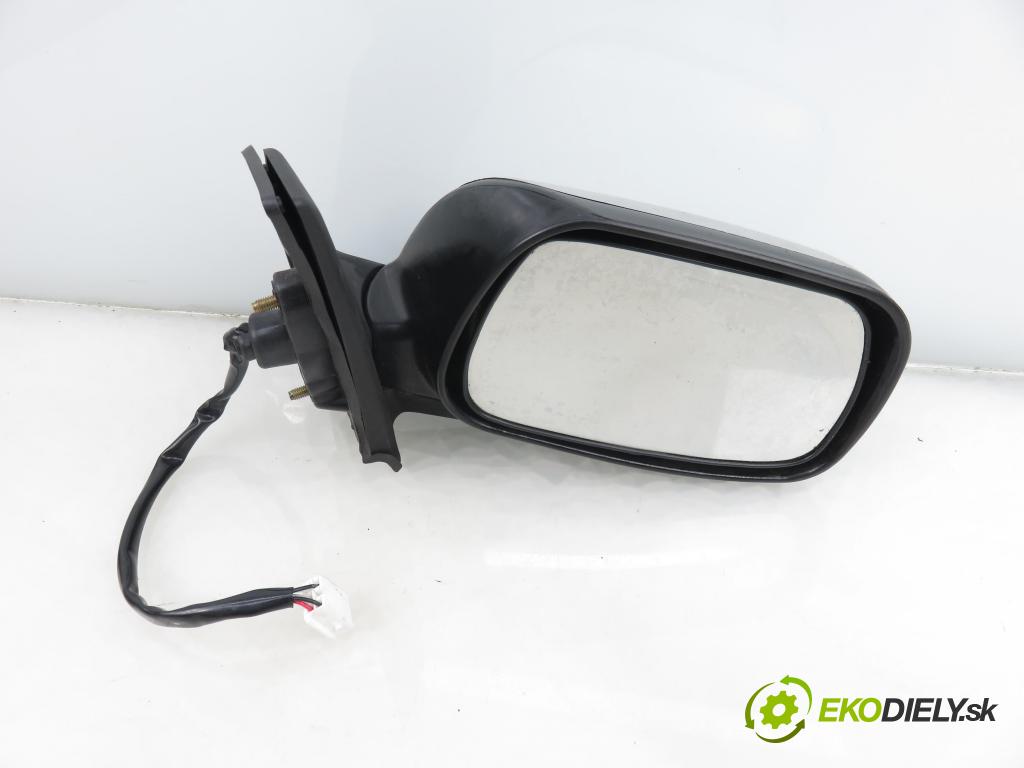 TOYOTA COROLLA kombi (_E12_) KOMBI 2004 66,00 2.0 D-4D (CDE120_) - 1CD-FTV 1995,00 Spätné zrkadlo 