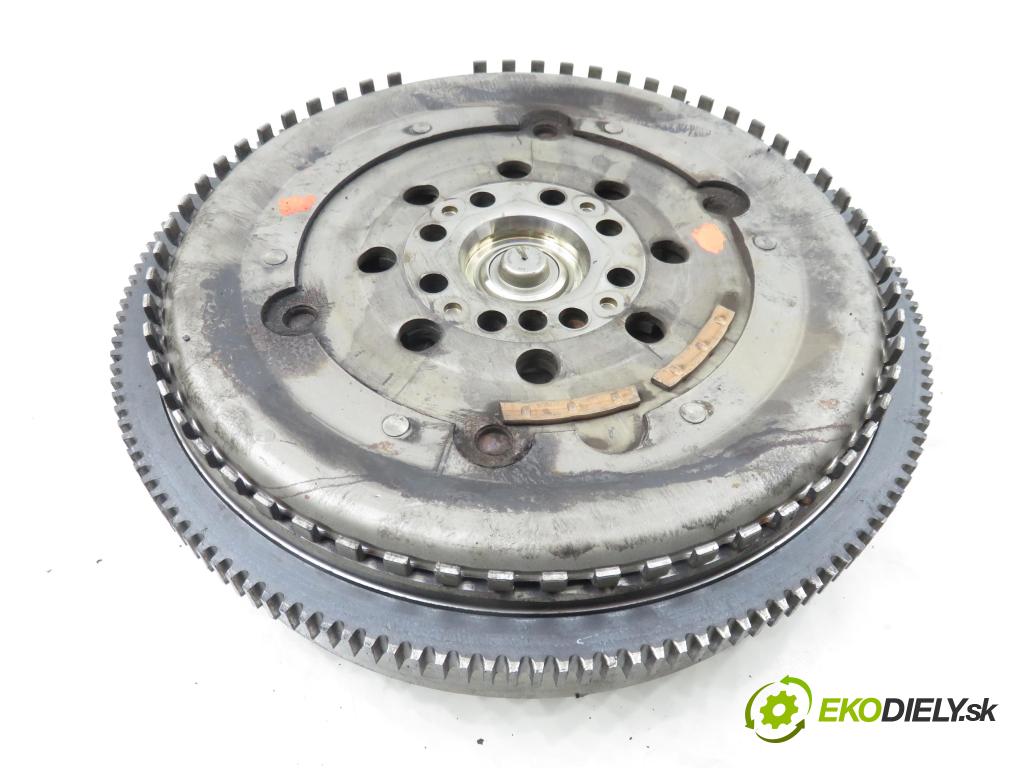 MERCEDES-BENZ KLASA C T-Model (S203) KOMBI 2005 90,00 C 200 CDI (203.207) 122 - OM 646.962 2148,00 Koleso dvojhmota A6460300505X