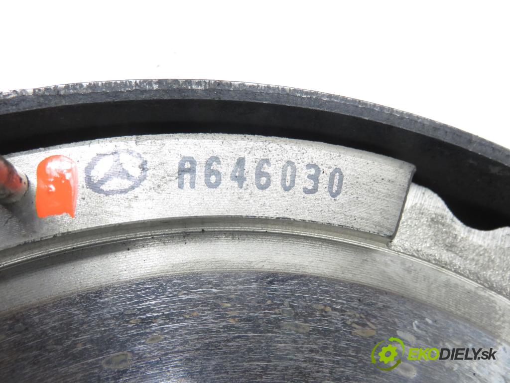 MERCEDES-BENZ KLASA C T-Model (S203) KOMBI 2005 90,00 C 200 CDI (203.207) 122 - OM 646.962 2148,00 Koleso dvojhmota A6460300505X