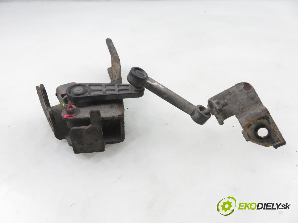 HYUNDAI i40 CW (VF) KOMBI 2012 100,00 1.7 CRDi 136 - D4FD 1685,00 snímač polohy XENON 921903Z000