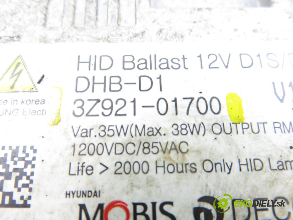 HYUNDAI i40 CW (VF) KOMBI 2012 100,00 1.7 CRDi 136 - D4FD 1685,00 Menič xenonová 3Z92101700