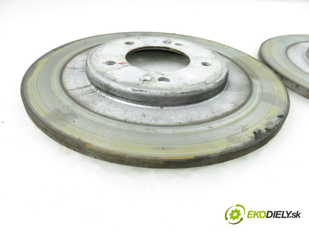 HYUNDAI i40 CW (VF) KOMBI 2012 100,00 1.7 CRDi 136 - D4FD 1685,00 Lamela kotúč brzdová zadné 4688C