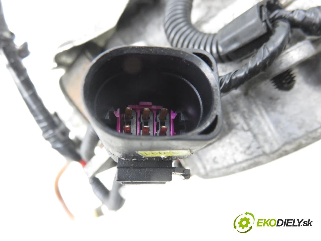 AUDI A3 (8P1) HB 2003 103,00 2.0 TDI PD 16V 140 1968,00 Riadenie ZE riadením 780517712600 ; 780227715200