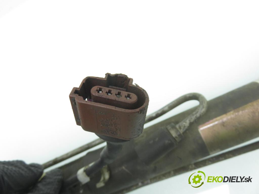 SKODA FABIA I Combi (6Y5) KOMBI 2003 47,00 1.2 - AZQ 1198,00 Riadenie ZE riadením 6Q1423055N