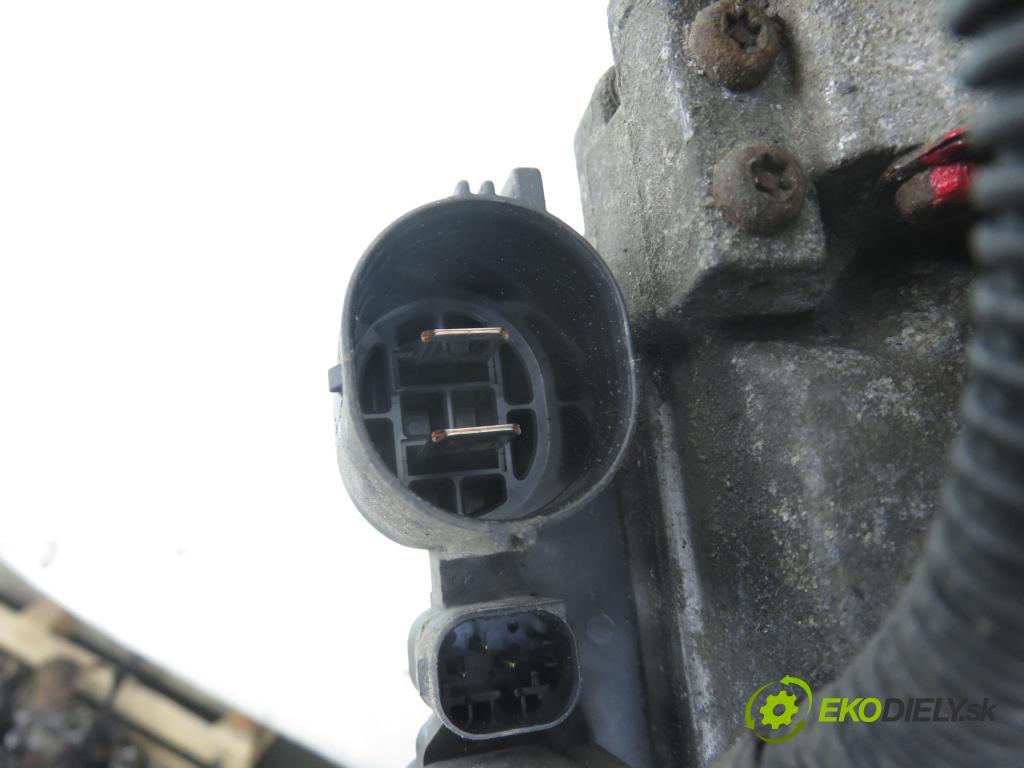 MERCEDES-BENZ KLASA A (W169) HB 2005 80,00 2.0 CDI 109 - OM 640.940 1991,00 Riadenie ZE riadením 6700001210 ; Q003T62075