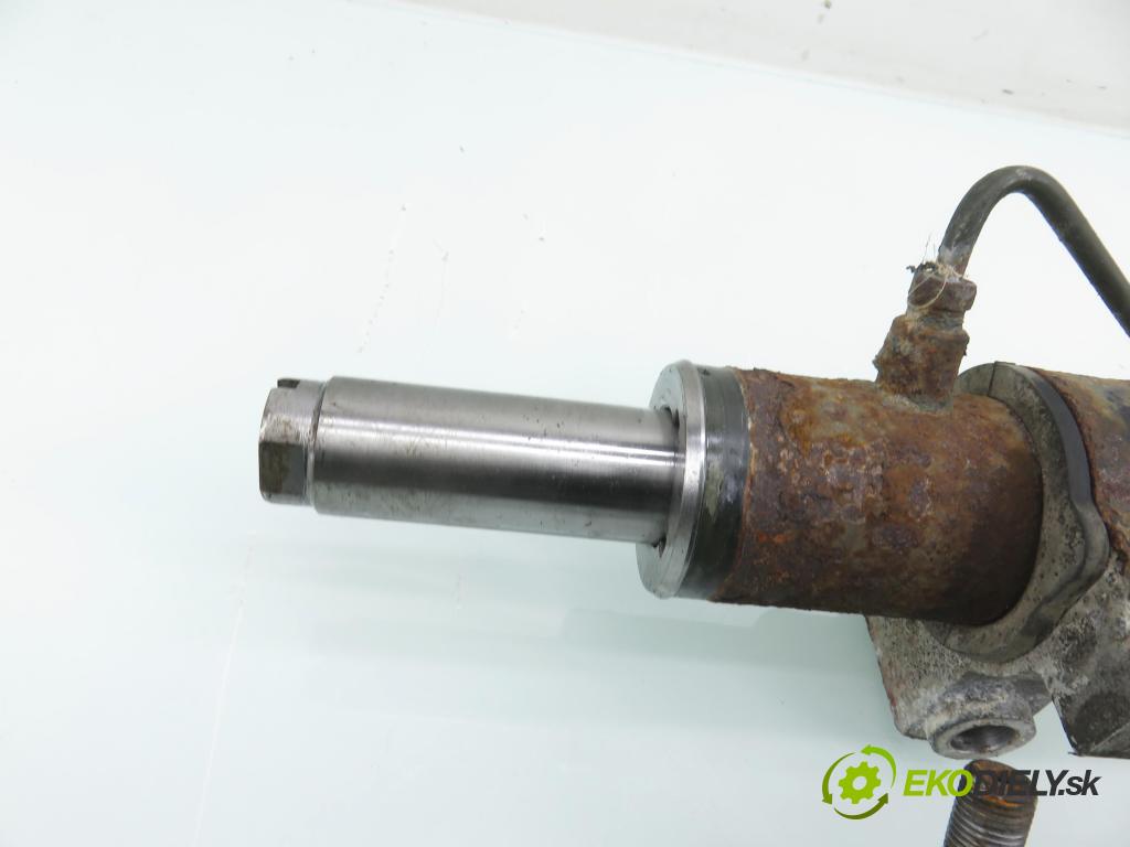 NISSAN NP300 NAVARA (D40) PICK-UP 2006 126,00 2.5 dCi 171 2488,00 Riadenie ZE riadením